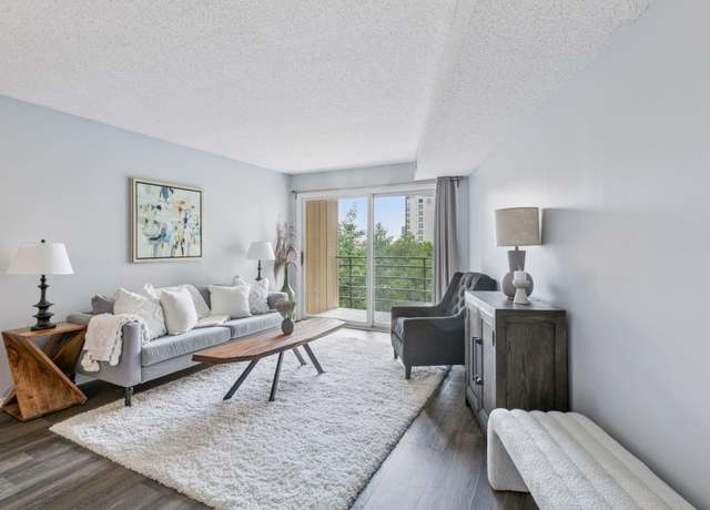 Property at 1200 Nicollet Mall #523, Minneapolis, MN 55403, 1 bed, 1 bath