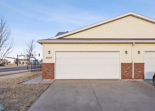 Property at 3577 Lincoln St S, Fargo, ND 58104, 3 beds, 2 baths