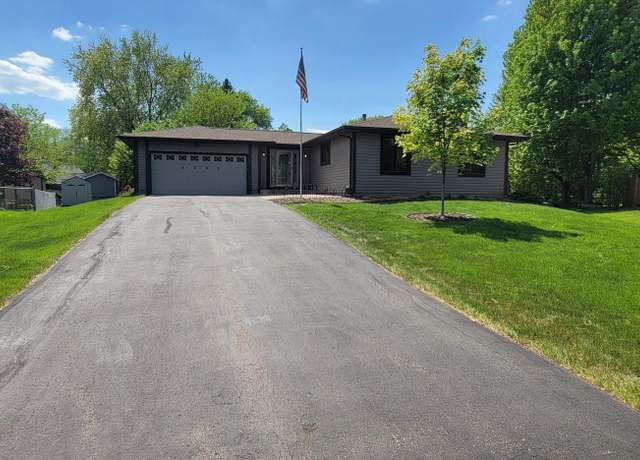 Property at 4505 Ranchview Ln N, Plymouth, MN 55446, 3 beds, 2 baths