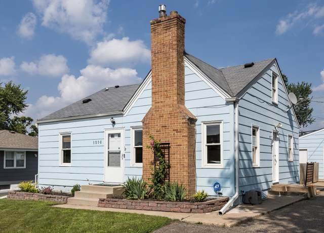 Property at 1516 Mendelssohn Ave N, Golden Valley, MN 55427, 3 beds, 2 baths