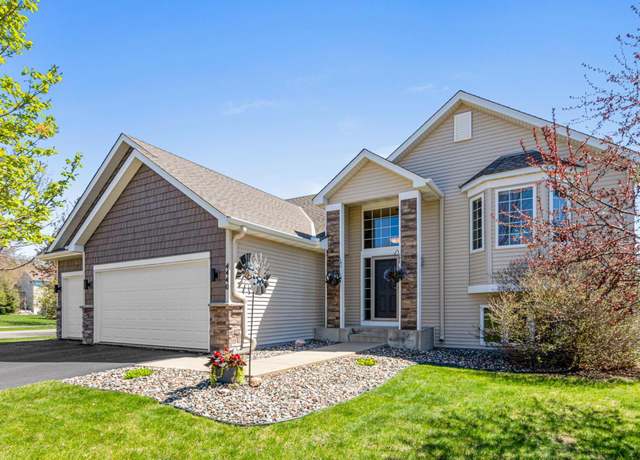 Property at 4440 Covey Ln, Minnetrista, MN 55375, 5 beds, 3 baths