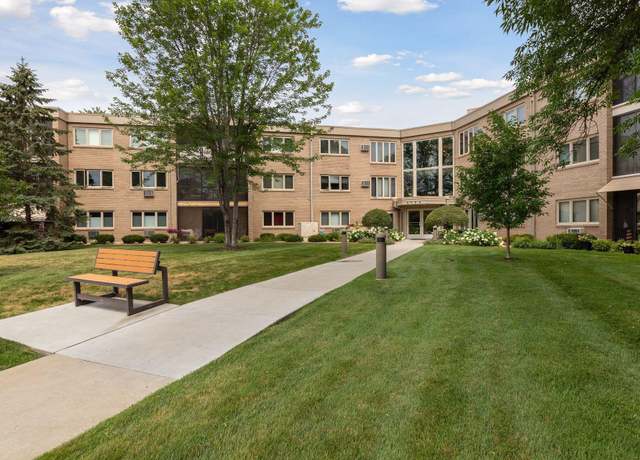 Property at 4360 Brookside Ct #204, Edina, MN 55436, 2 beds, 2 baths
