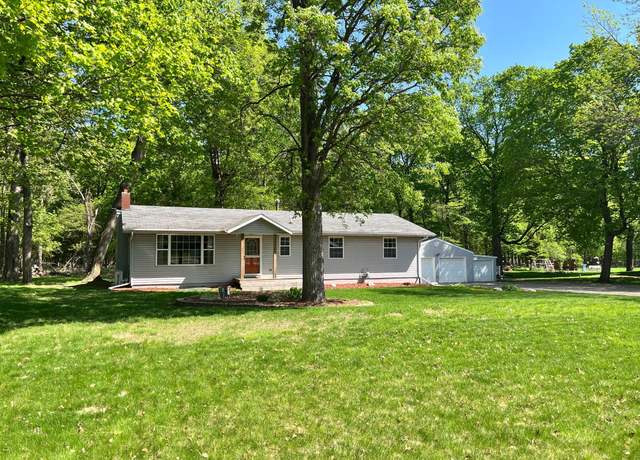 Property at 10306 Hemlock St NW, Annandale, MN 55302, 4 beds, 2 baths