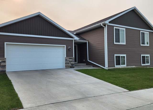 Property at 5687 Prosper Ave NW, Rochester, MN 55901, 4 beds, 2 baths