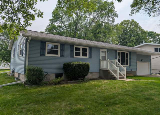 Property at 507 S 1st St, Marshall, MN 56258, 5 beds, 3 baths