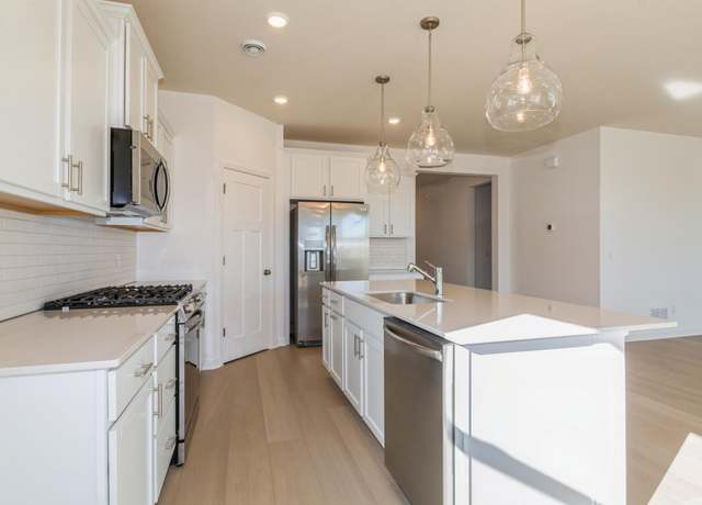 Property at 20014 114th Ave, Rogers, MN 55311, 2 beds, 2 baths