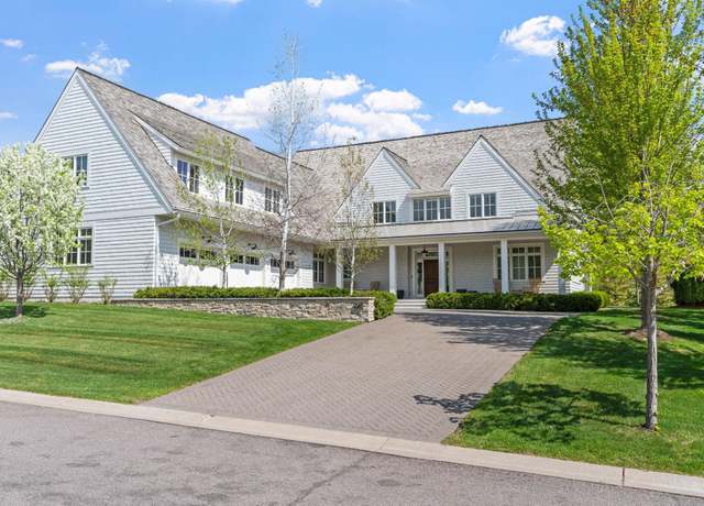 Property at 1615 Locust Hills Trl, Wayzata, MN 55391, 5 beds, 5 baths