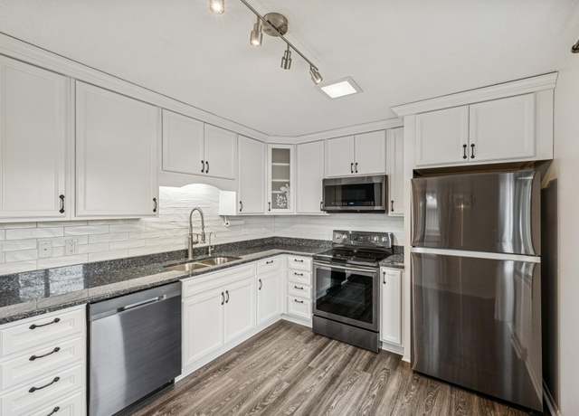 Property at 1524 S Timber Rdg, Fridley, MN 55432, 3 beds, 2 baths