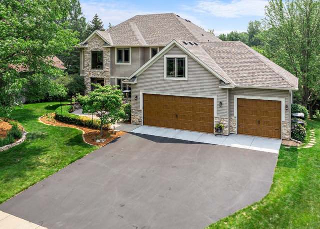 Property at 2334 Veterans Memorial Blvd NW, Andover, MN 55304, 5 beds, 4 baths