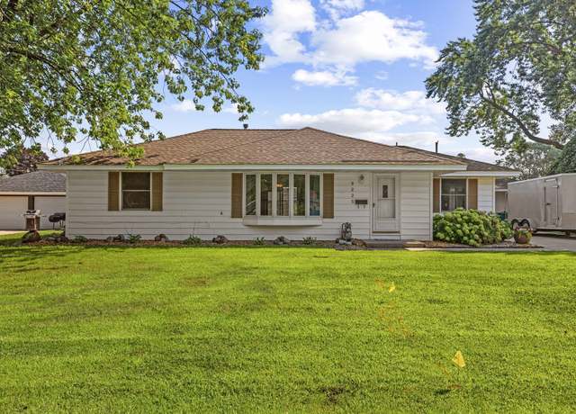 Property at 9225 Bloomington Ave, Bloomington, MN 55425, 3 beds, 2 baths