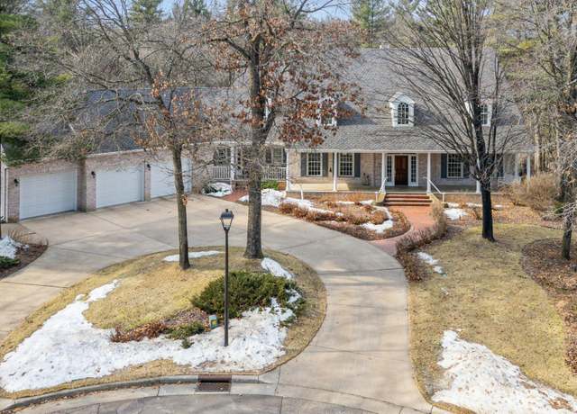Property at 3881 Timber Creek Ct, Eau Claire, WI 54701, 5 beds, 5 baths