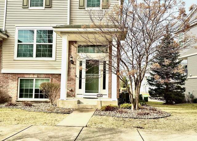 Property at 5102 French Dr N, Hugo, MN 55038, 3 beds, 3 baths