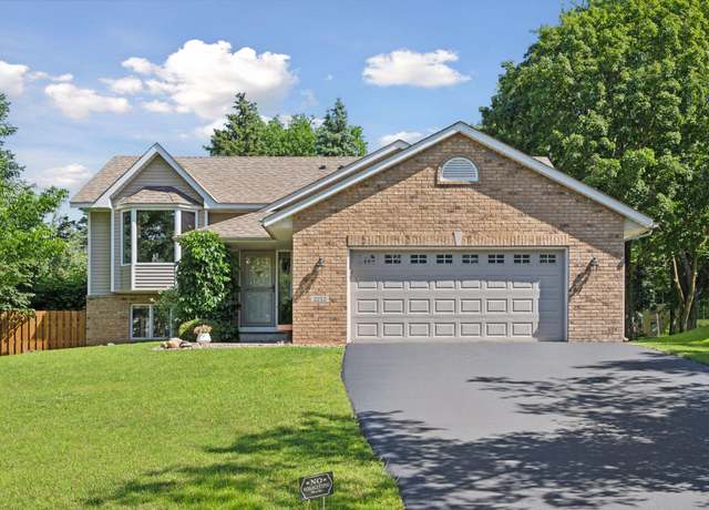 Property at 2212 Horizon Pl, Burnsville, MN 55337, 4 beds, 3 baths
