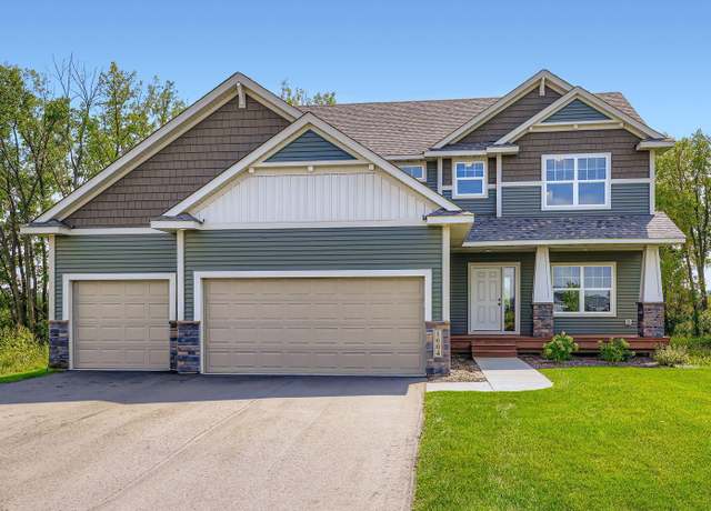 Property at 1604 Spruce St, Farmington, MN 55024, 5 beds, 4 baths