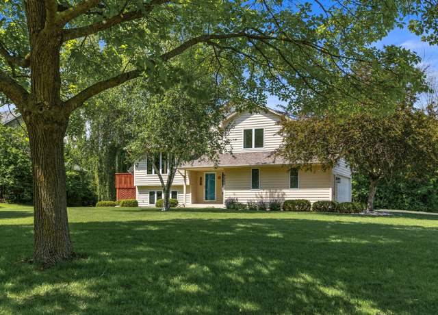 Property at 6260 Wessel Ct, Eden Prairie, MN 55346, 3 beds, 3 baths