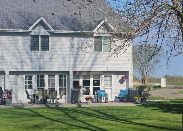 Property at 48023 Dunvilla Trl, Pelican Rapids, MN 56572, 2 beds, 3 baths