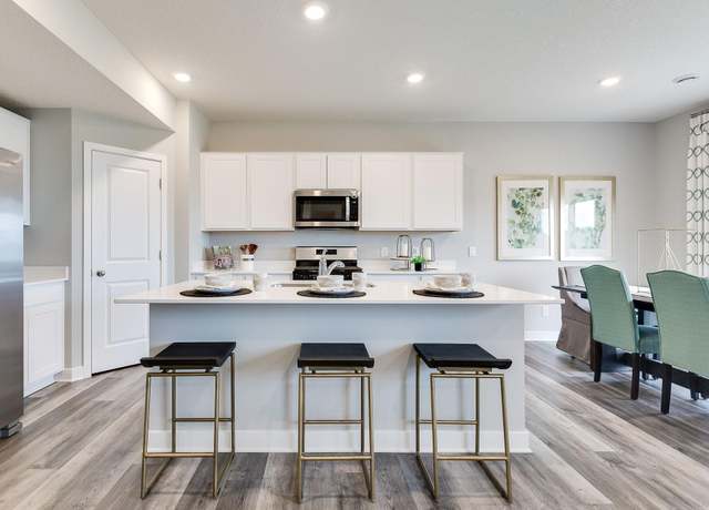 Property at 2048 Aquarius Dr, Shakopee, MN 55379, 4 beds, 3 baths