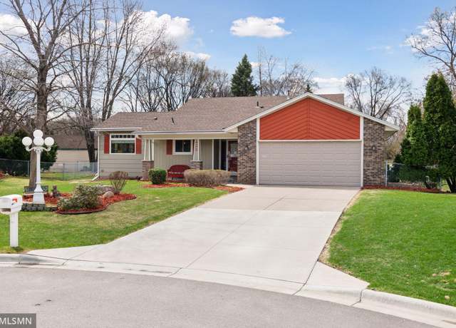 Property at 433 75th Ave N, Brooklyn Park, MN 55444, 3 beds, 3 baths