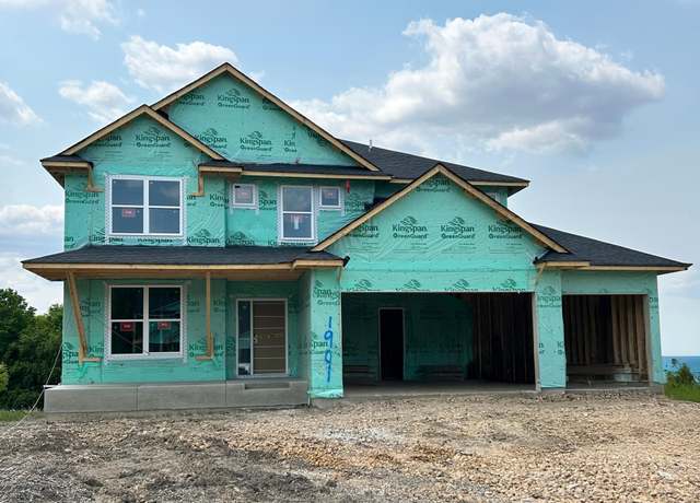 Property at 1901 Spruce Ct, Carver, MN 55315, 5 beds, 3 baths