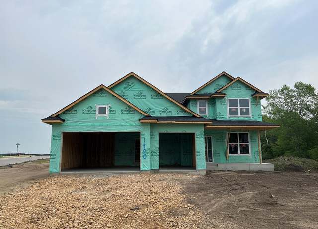 Property at 1900 Spruce Ct, Carver, MN 55315, 4 beds, 3 baths