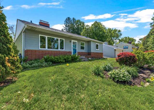Property at 1810 Maryknoll Ave, Maplewood, MN 55109, 3 beds, 2 baths