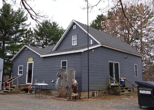 Property at 338 40th St, Clear Lake, WI 54005, 2 beds, 2 baths