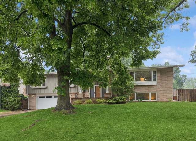 Property at 13429 Hillcrest Ln, Burnsville, MN 55337, 4 beds, 3 baths
