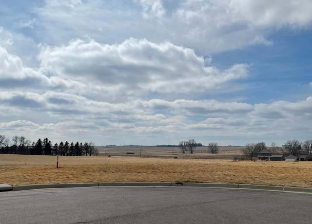 Property at 421 7th Ave W, Edgerton, MN 56128
