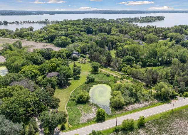 Property at 940 Brown Rd S, Wayzata, MN 55391, 5 beds, 4 baths