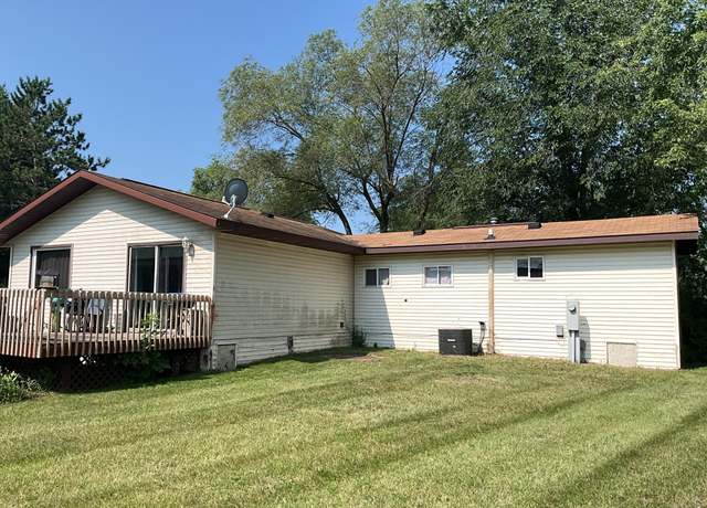 Property at 325 Woodlawn Ave, Black River Falls, WI 54615, 2 beds, 1 bath