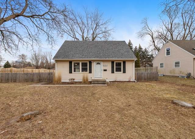 Property at 9201 Stevens Ave S, Bloomington, MN 55420, 4 beds, 2 baths