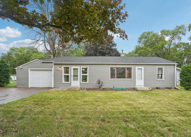 Property at 5343 Saint Stephens St, Mounds View, MN 55112, 3 beds, 1 bath