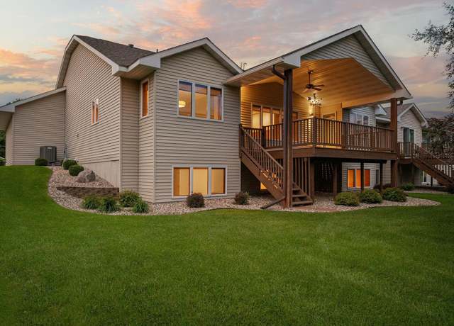 Property at 1511 16th Ave SW, Austin, MN 55912, 3 beds, 3 baths