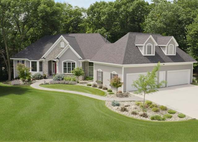 Property at 270 Turnberry Ct, Hudson, WI 54016, 4 beds, 4 baths