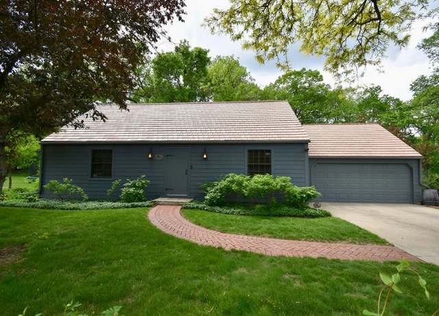 Property at 2645 Riverside Ln NE, Rochester, MN 55906, 4 beds, 3 baths