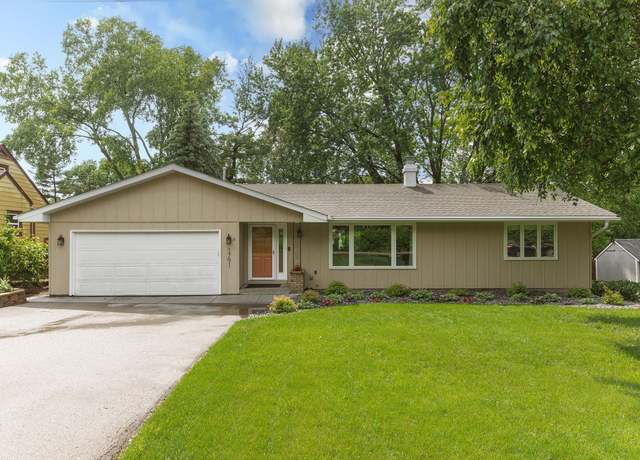 Property at 1791 Fulham St, Lauderdale, MN 55113, 5 beds, 2 baths