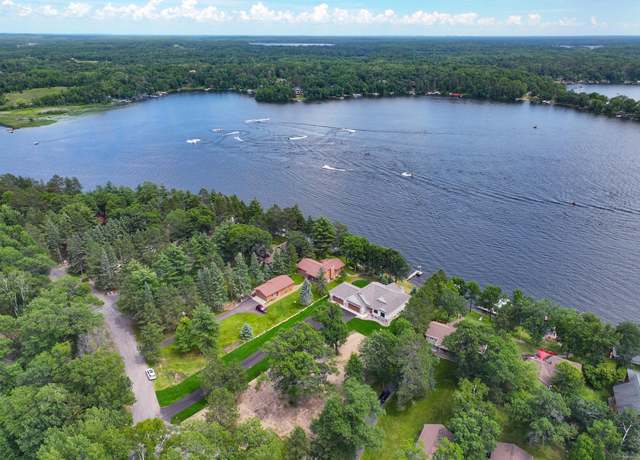 Property at 7436 Christy Dr, Nisswa, MN 56468, 5 beds, 3 baths