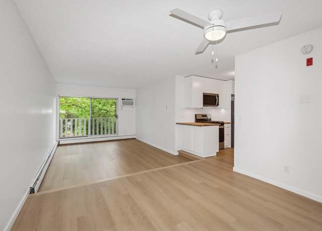Property at 1601 N Innsbruck Dr Unit 313NE, Fridley, MN 55432, 1 bath