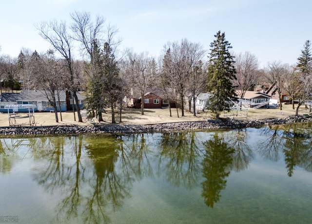 Property at 416 Shorewood Dr, Detroit Lakes, MN 56501, 4 beds, 2 baths