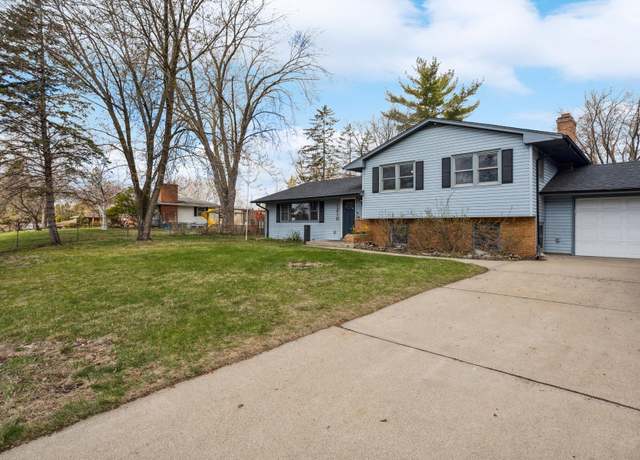 Property at 1210 Valley High Dr, Bloomington, MN 55431, 3 beds, 2 baths