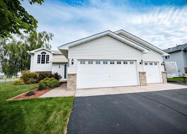 Property at 2030 Joes Lake Rd SE, Cambridge, MN 55008, 5 beds, 3 baths
