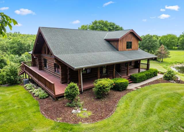 Property at 1867 County Road 35 W, Buffalo, MN 55313, 3 beds, 2 baths