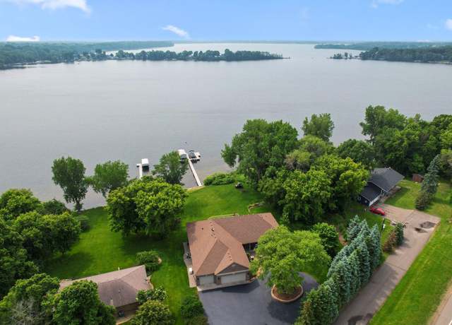 Property at 10097 Wyoming Ave, Chisago City, MN 55013, 5 beds, 3 baths