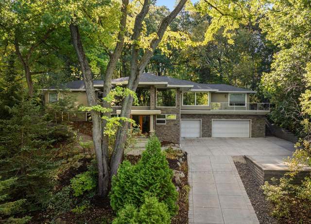 Property at 2200 Black Oak Dr, Minnetonka, MN 55305, 5 beds, 4 baths
