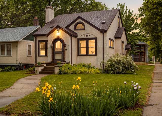 Property at 3700 35th Ave S, Minneapolis, MN 55406, 3 beds, 1 bath