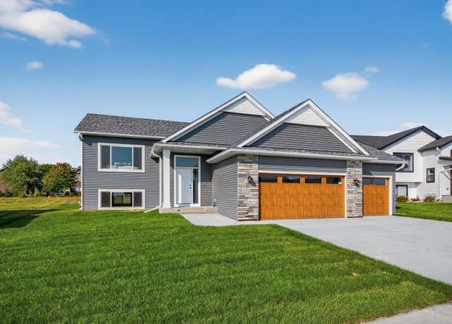 Property at 239 Stonelake Dr SE, Rochester, MN 55904, 3 beds, 2 baths
