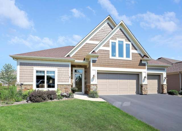 Property at 8824 Upper 7th Pl N, Lake Elmo, MN 55042, 3 beds, 2 baths