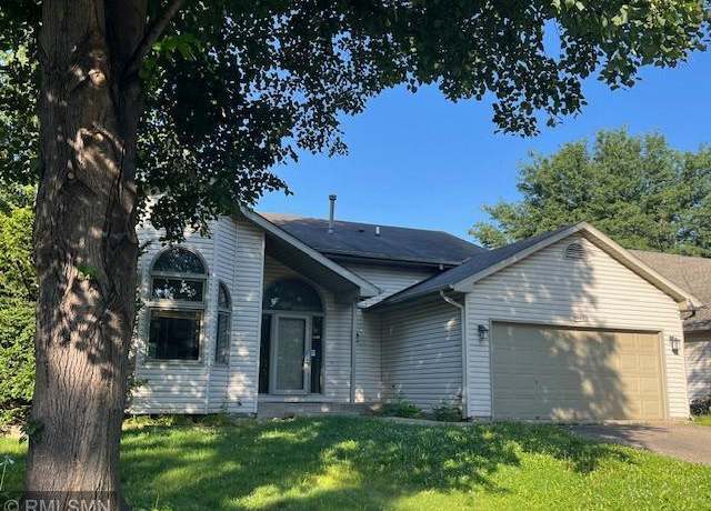 Property at 14825 Haven Dr, Apple Valley, MN 55124, 4 beds, 3 baths