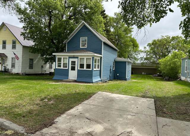 Property at 3023 3rd St, Lake Park, MN 56554, 2 beds, 1 bath