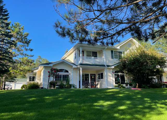Property at 11533 Bay Pointe Dr, Pelican Twp, MN 56472, 3 beds, 3 baths
